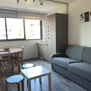  Appartement Fréjus, Dans Résidence Avec Piscine France
